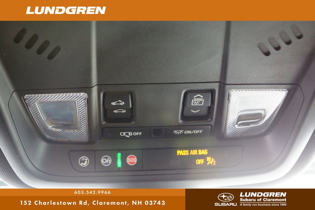 Used 2023 Chevrolet Equinox RS image 22