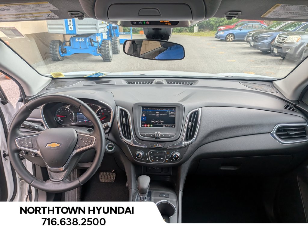 Used 2023 Chevrolet Equinox LT FWD image 8