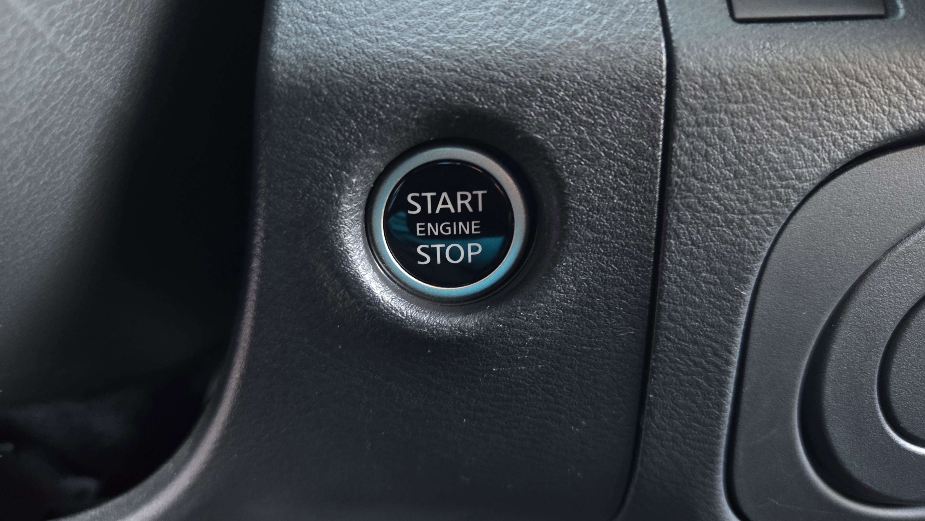 Used 2025 Nissan Frontier Pro-X w/ Pro Convenience Package RWD image 23