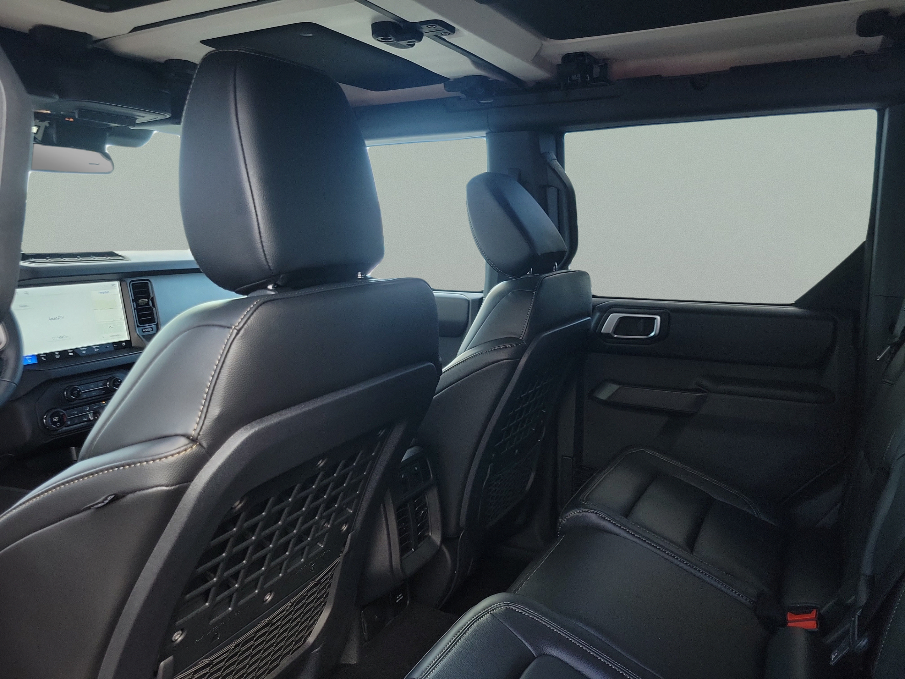 New 2026 Ford Bronco Badlands AWD/4WD image 14