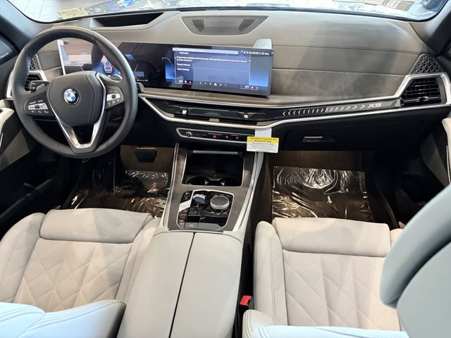 Used 2026 BMW X5 xDrive40i w/ Climate Comfort Package AWD/4WD image 14