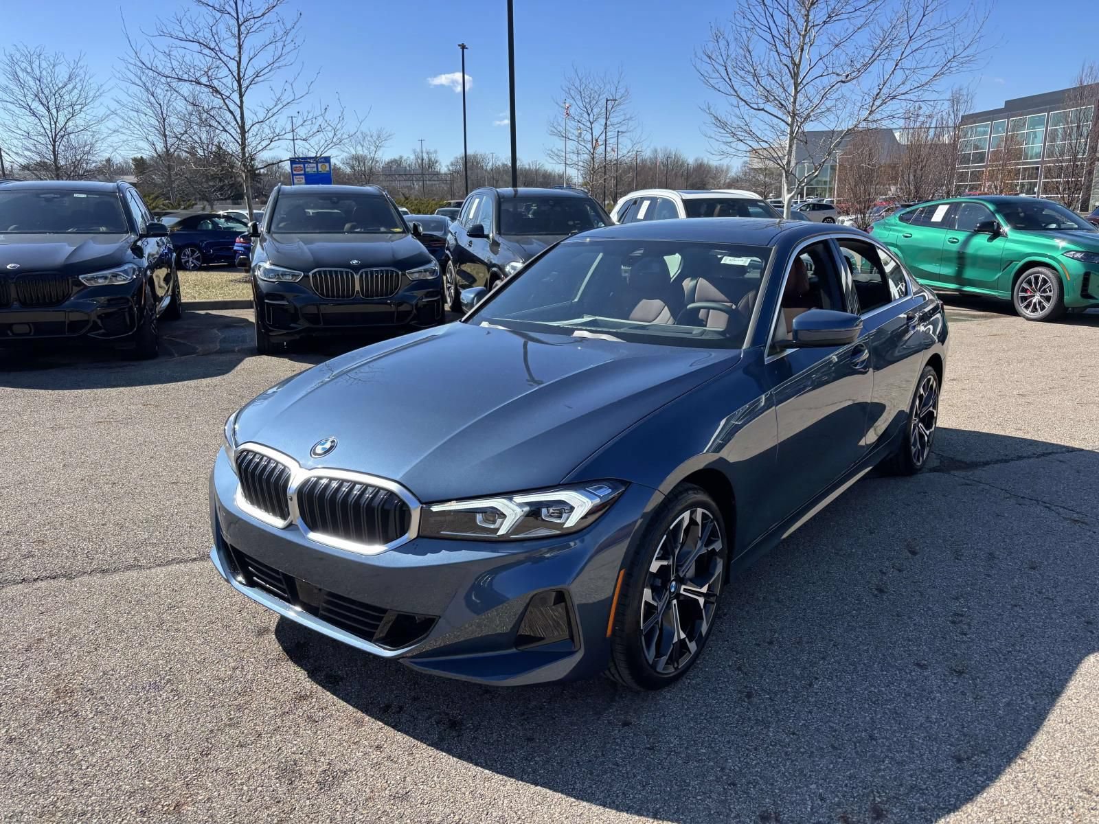 Used 2026 BMW 330i xDrive Sedan w/ Premium Package AWD/4WD image 3