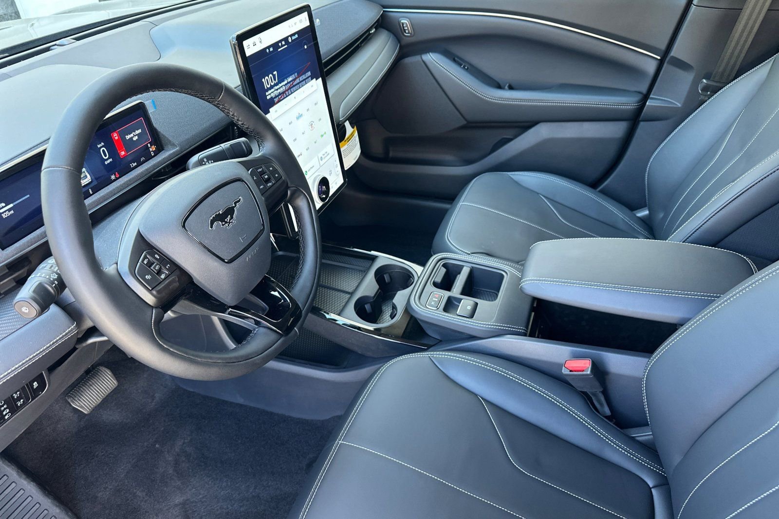 New 2026 Ford Mustang Mach-E Select w/ Interior Protection Package RWD image 9