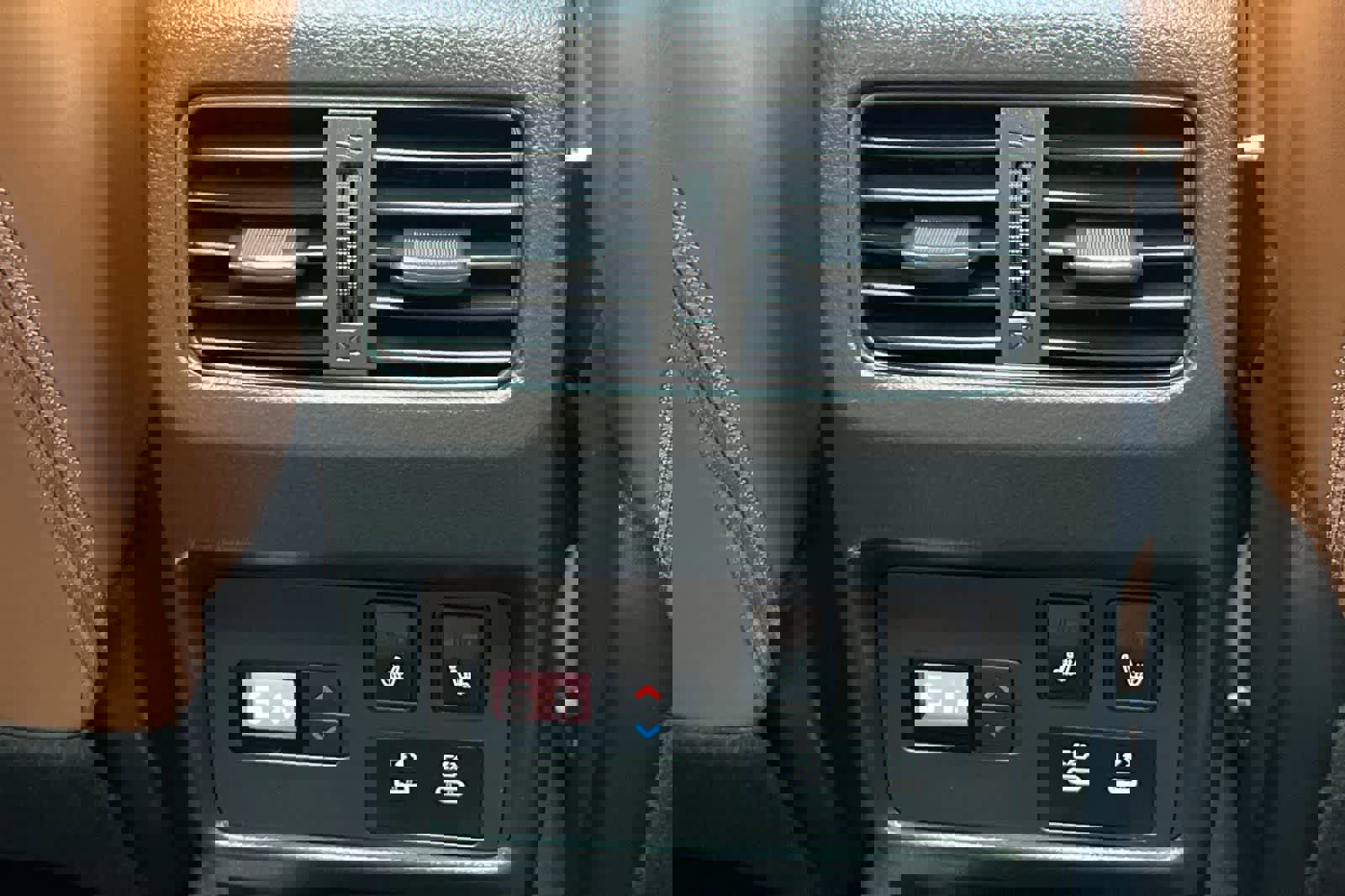 New 2026 Nissan Rogue Platinum image 15