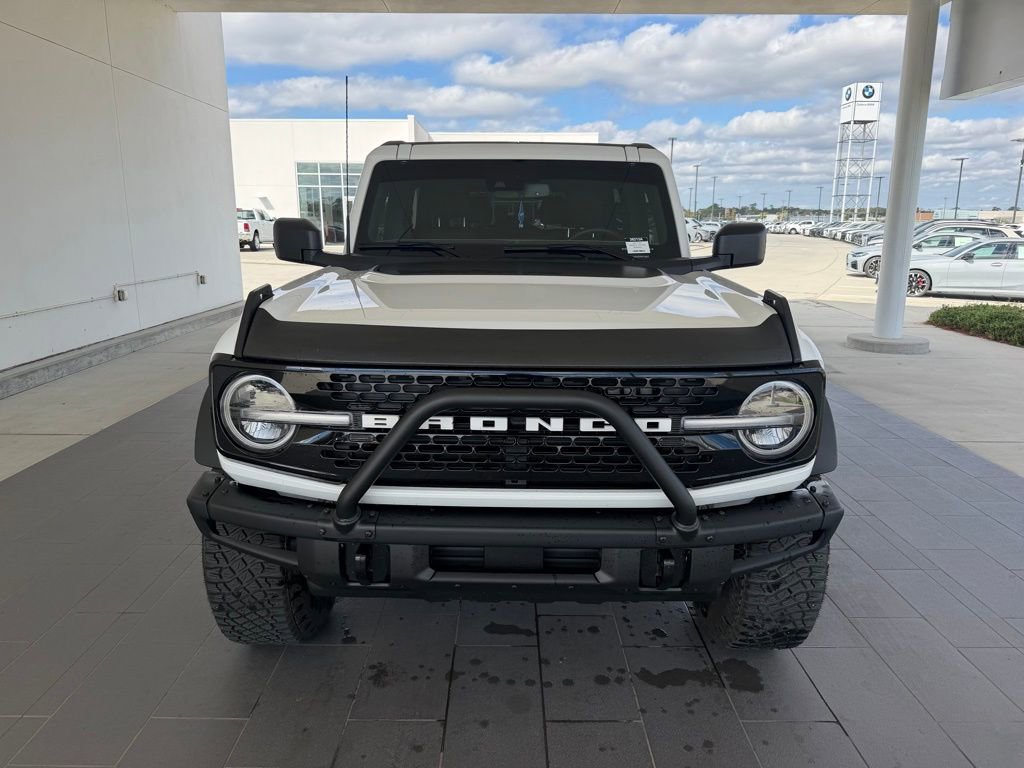Used 2024 Ford Bronco Wildtrak image 3