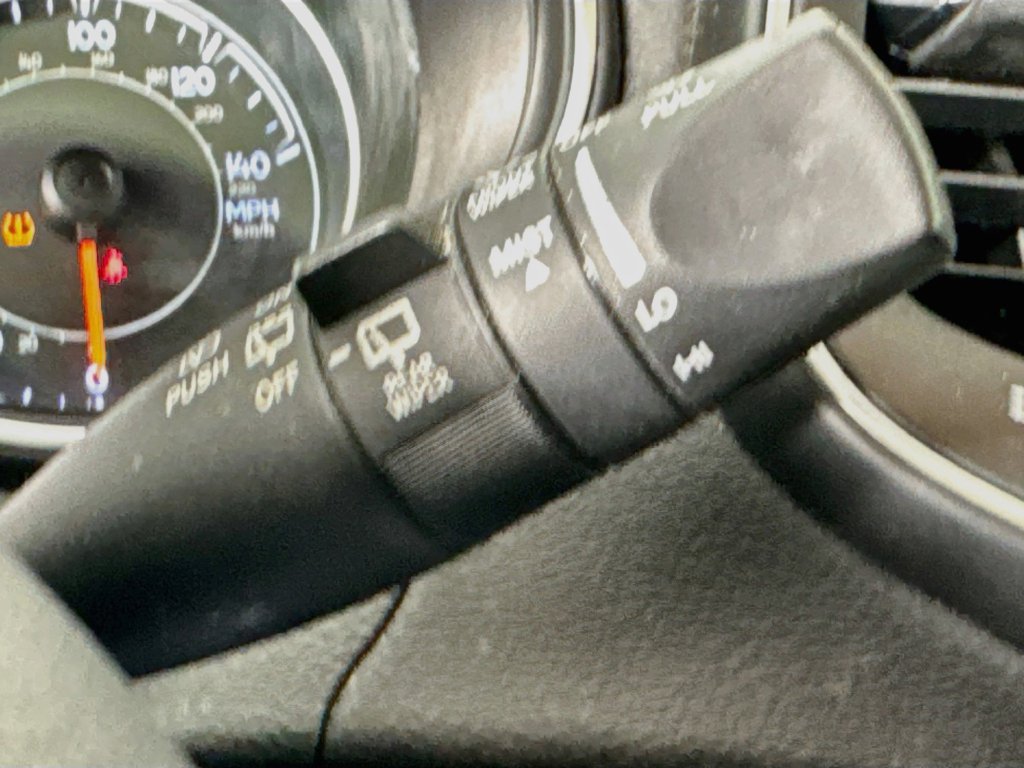 Used 2020 Jeep Cherokee Latitude Plus FWD image 14