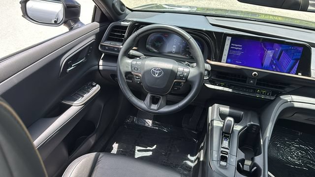 Used 2023 Toyota Crown Platinum AWD/4WD image 28