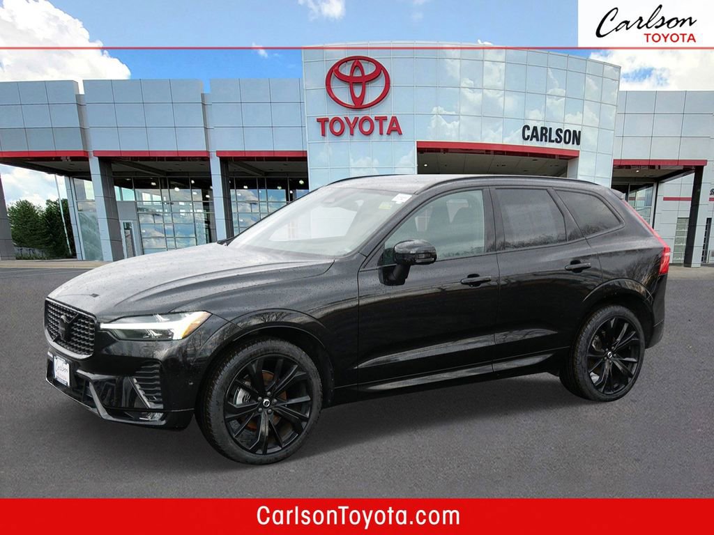 Used 2024 Volvo XC60 B5 Ultimate w/ Protection Package Premier