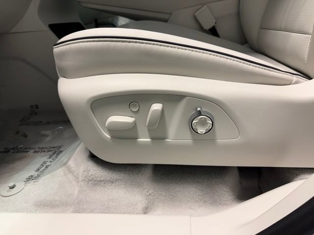 New 2027 Buick Enclave Avenir AWD/4WD image 16