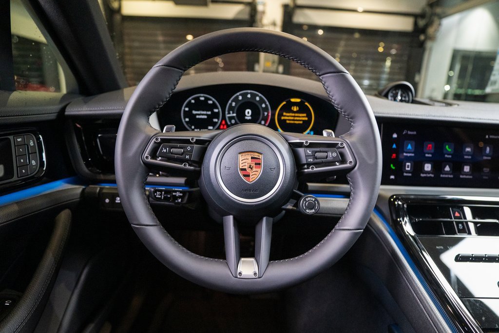 New 2026 Porsche Panamera 4 image 31