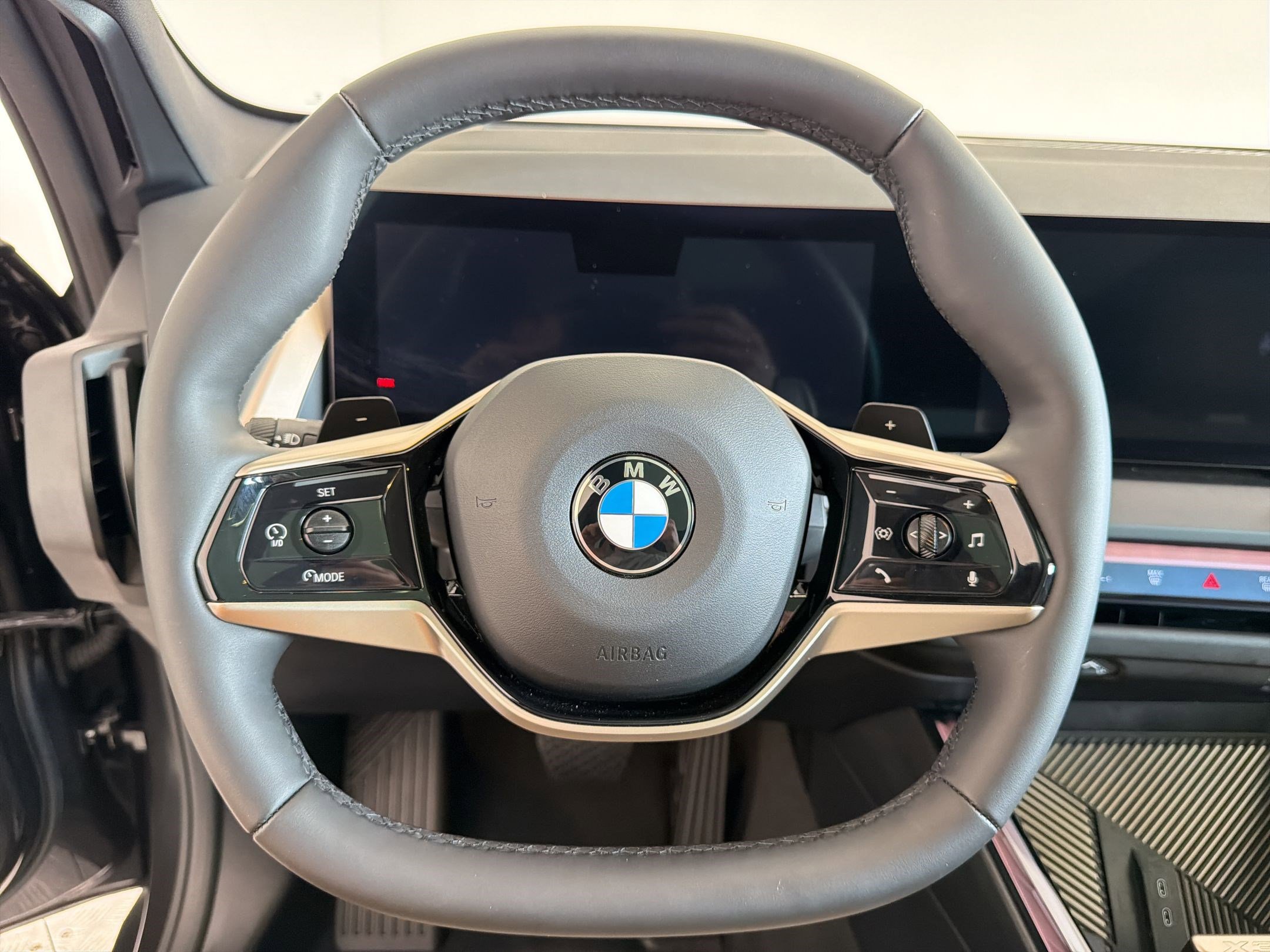 Used 2025 BMW X3 xDrive30i w/ Premium Package image 18