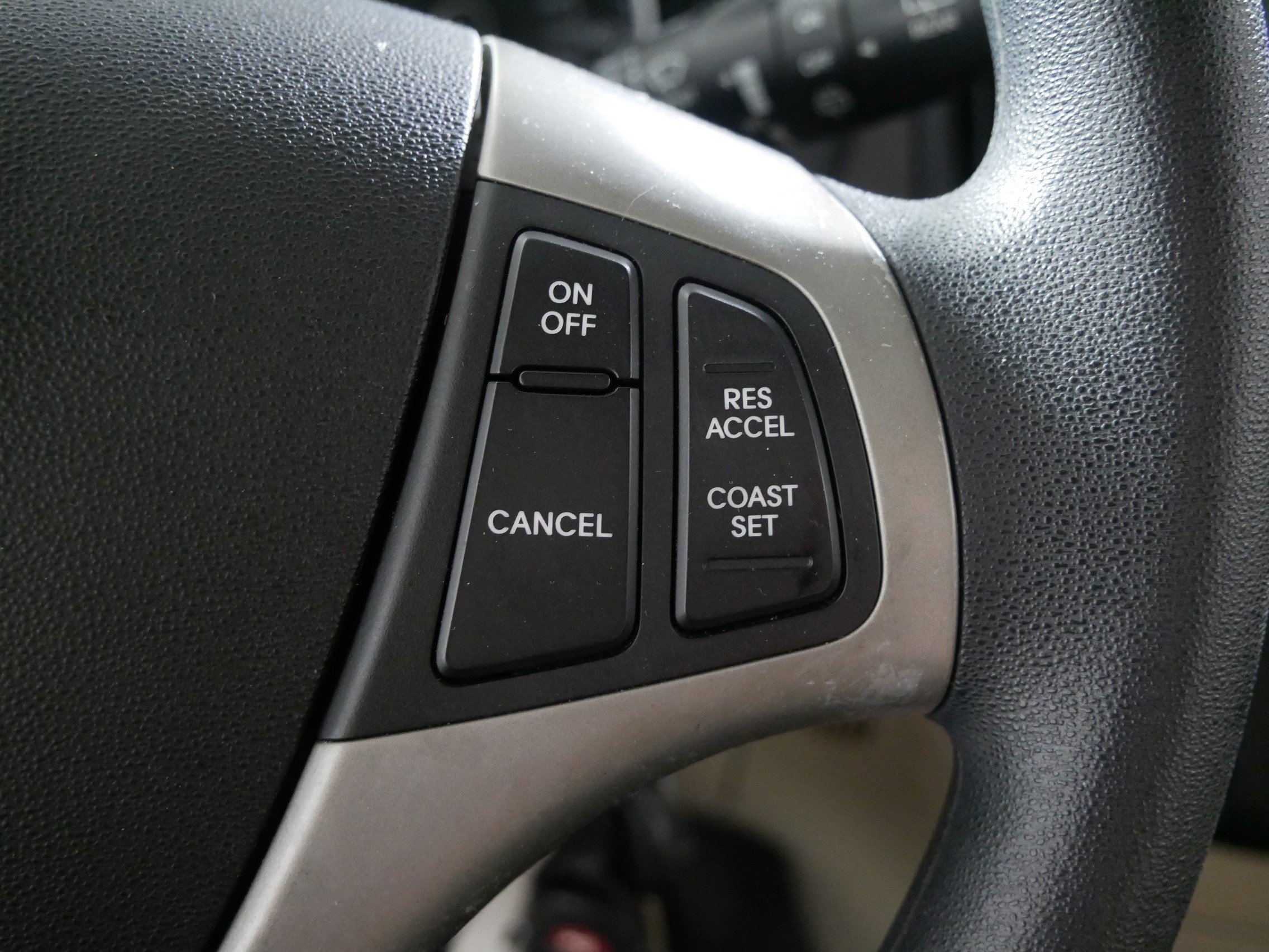 Used 2010 Hyundai Elantra GLS w/ Popular Equipment Pkg 2 image 28