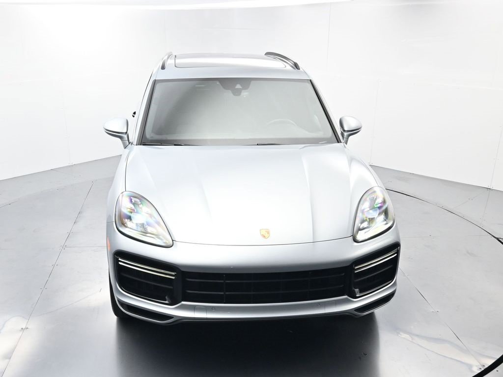 Used 2022 Porsche Cayenne Turbo image 45