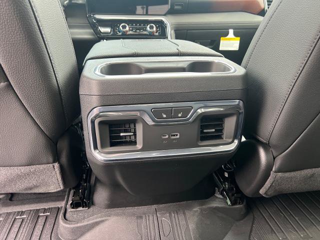 New 2026 GMC Sierra 3500 Denali w/ LPO, Black Badging Package AWD/4WD image 16