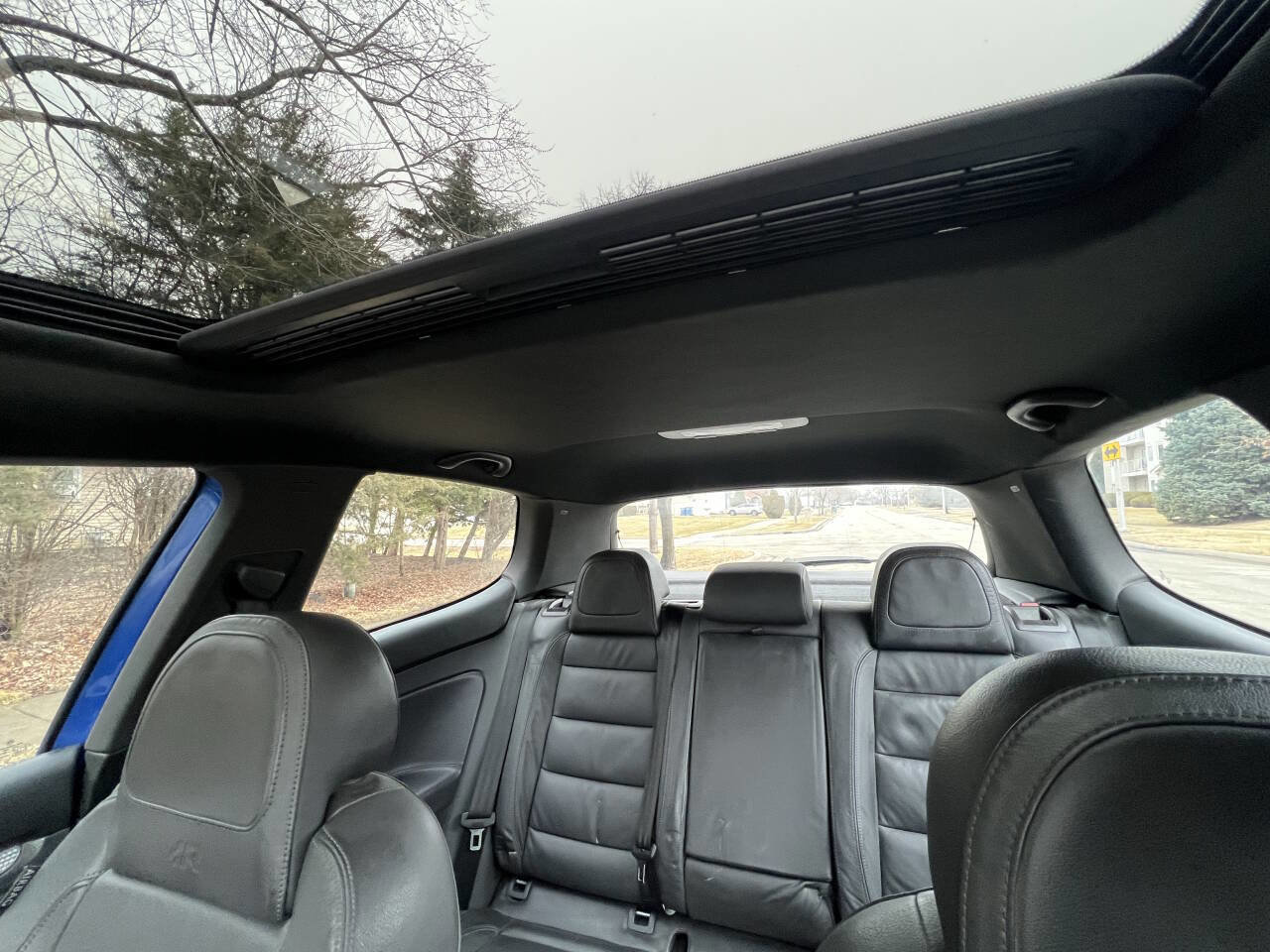 Used 2008 Volkswagen R32 image 12