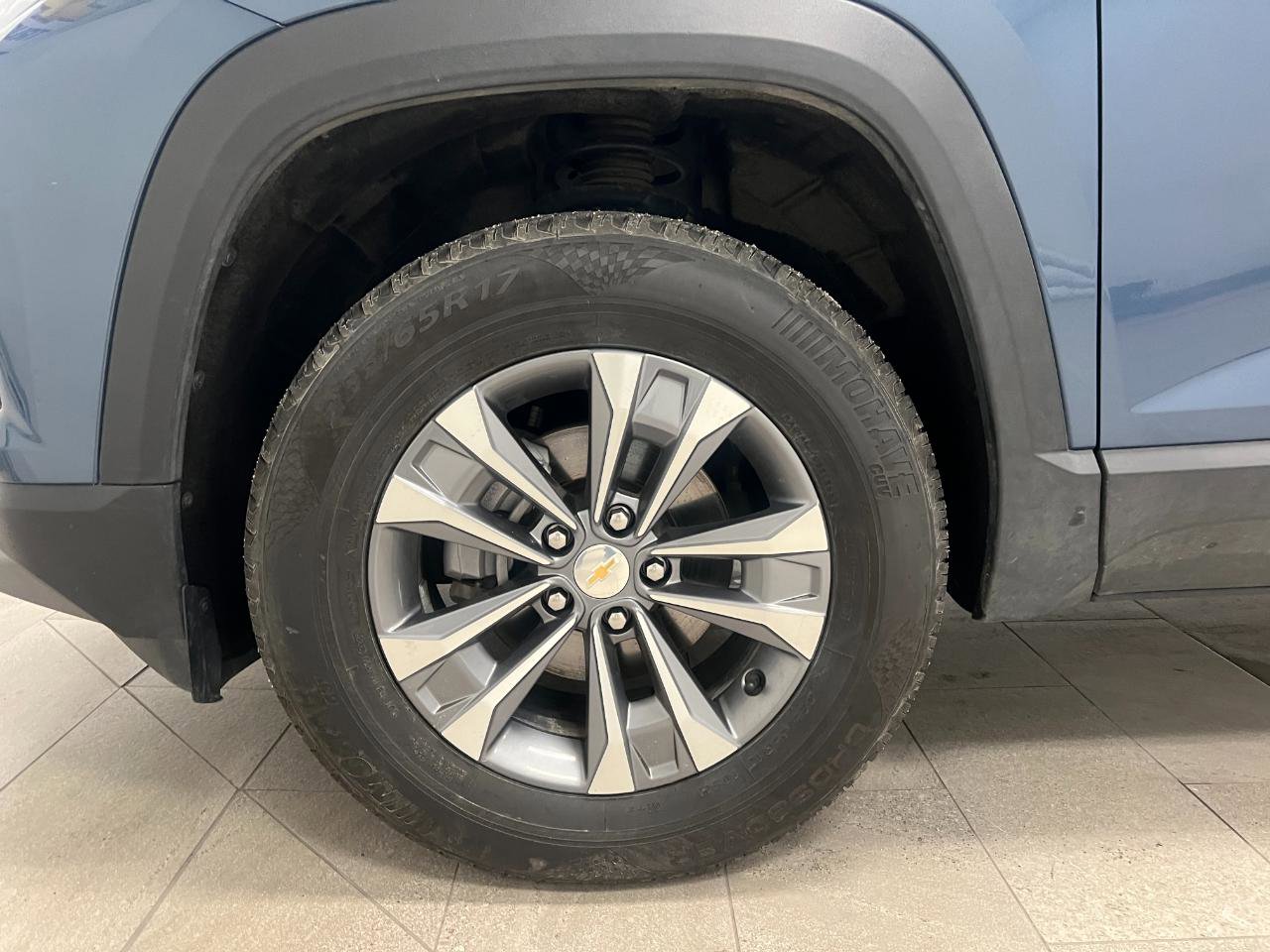 Used 2025 Chevrolet Equinox LT image 67