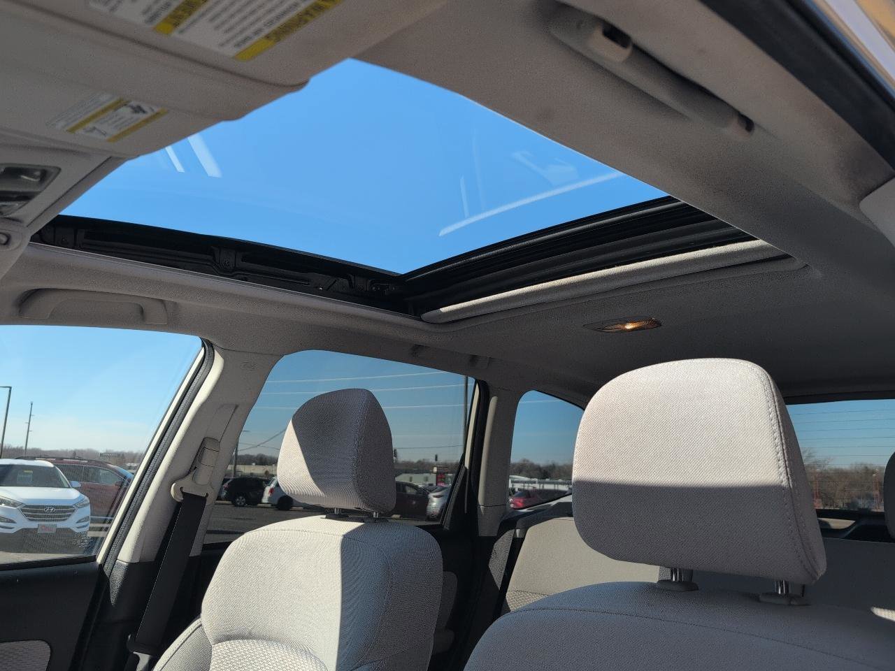 Used 2017 Subaru Forester 2.5i Premium w/ All-Weather Package image 21