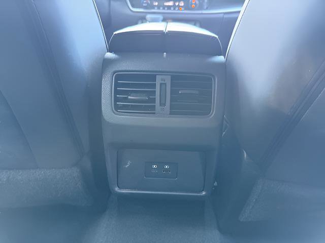 Used 2022 Nissan Rogue SV image 21