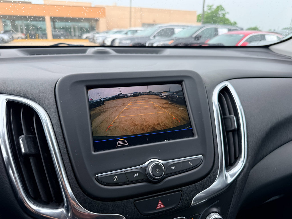 Used 2021 Chevrolet Equinox LT FWD image 18