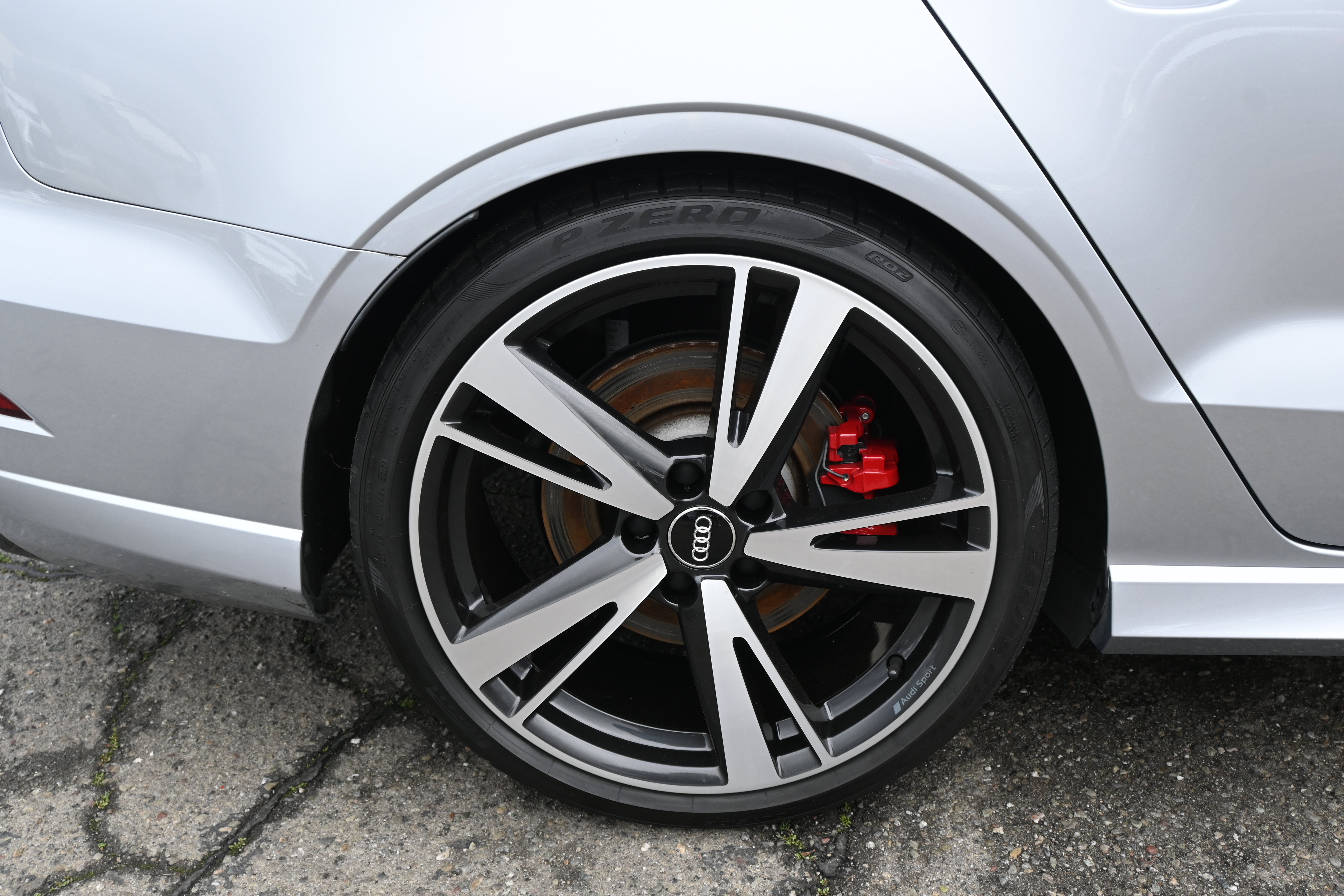 Used 2018 Audi RS 3 image 29