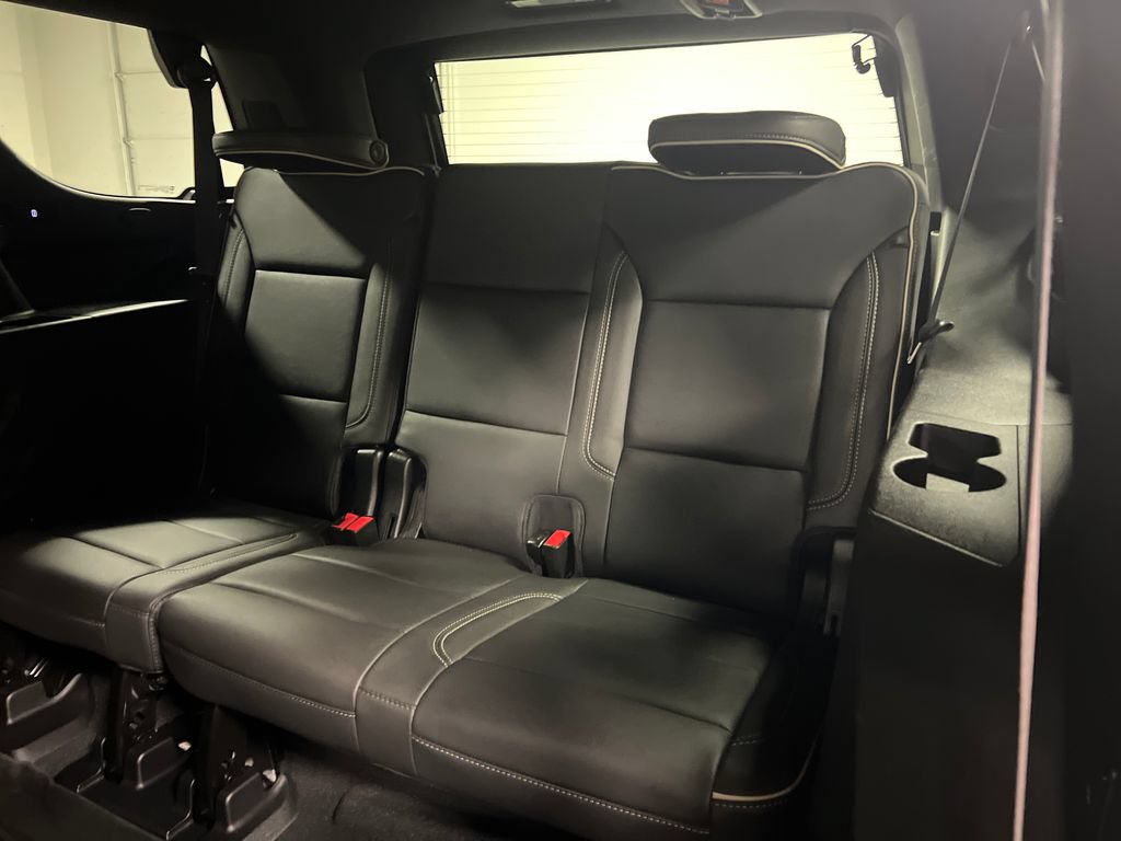 Certified 2022 Chevrolet Tahoe Premier AWD/4WD image 16