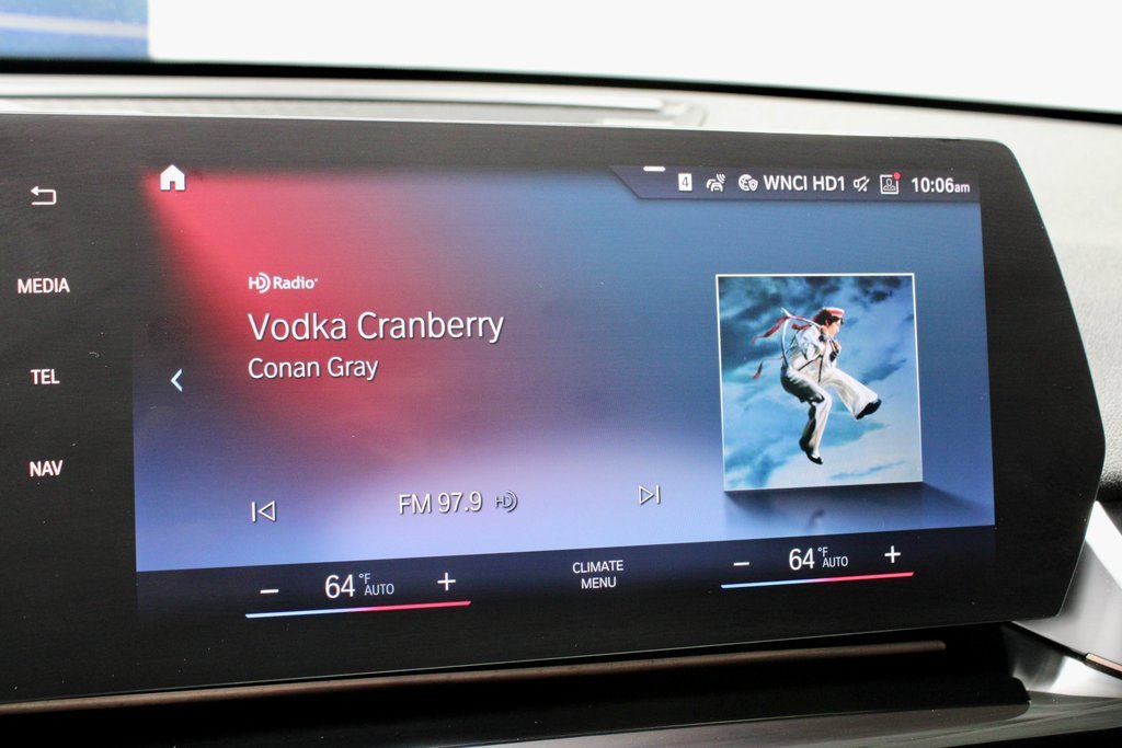 Used 2023 BMW X1 xDrive28i image 3