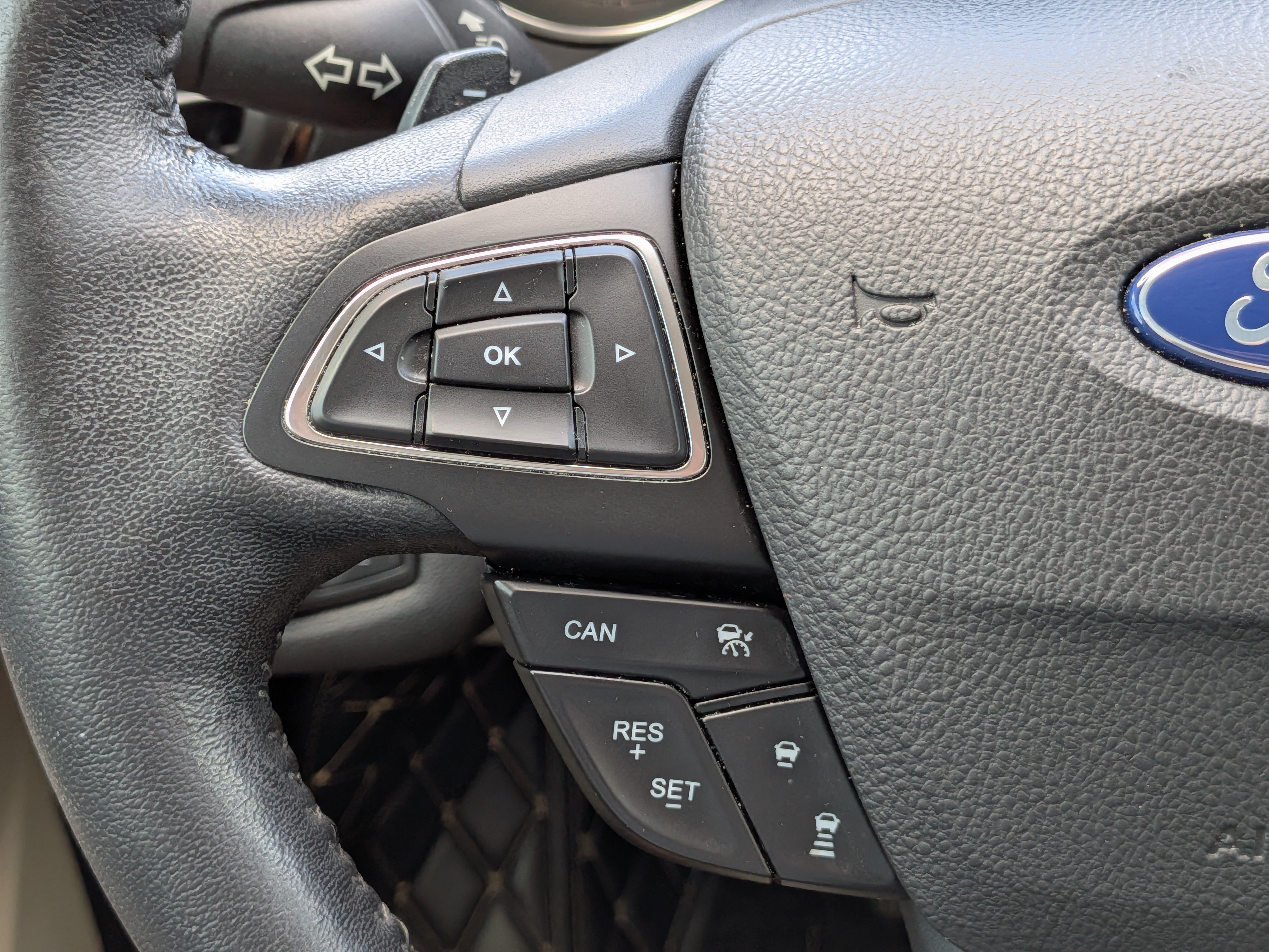 Used 2017 Ford Escape Titanium FWD image 26