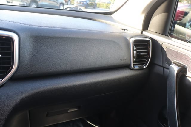 Used 2020 Kia Sportage EX w/ EX Technology Package FWD image 32