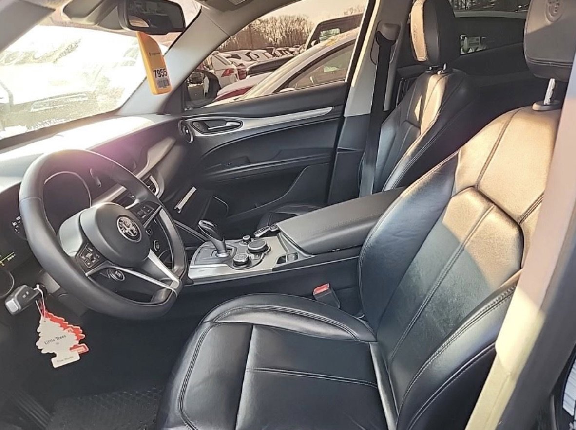 Used 2018 Alfa Romeo Stelvio Ti image 6