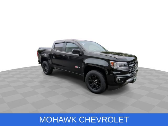 Certified 2021 Chevrolet Colorado Z71 w/ Z71 Midnight Edition AWD/4WD image 2