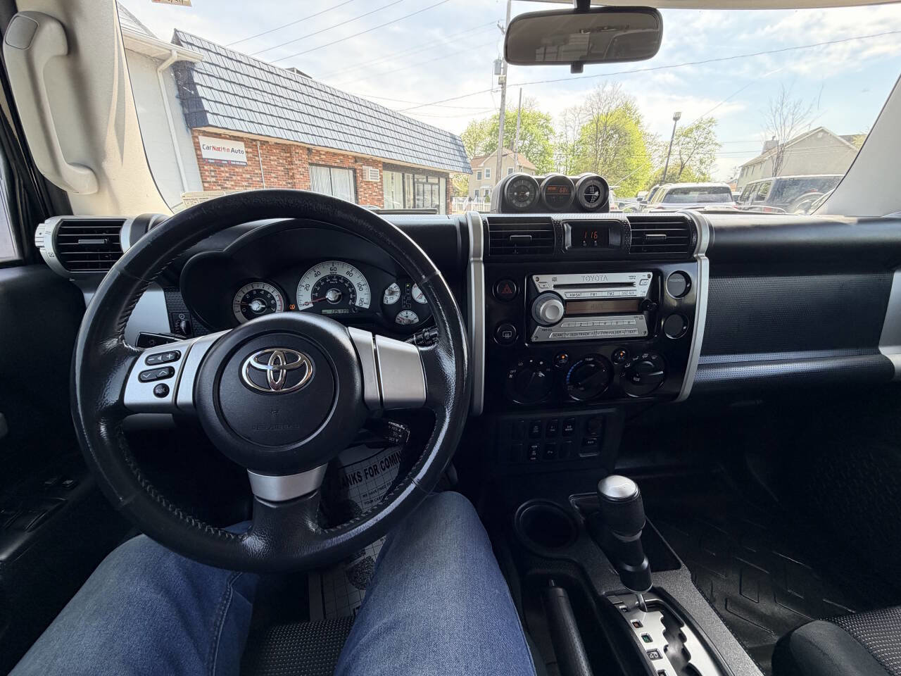 Used 2008 Toyota FJ Cruiser 4WD image 10