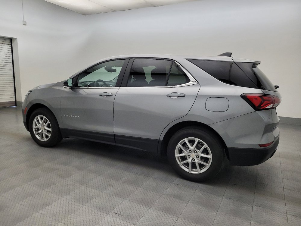 Used 2024 Chevrolet Equinox LT AWD/4WD image 3