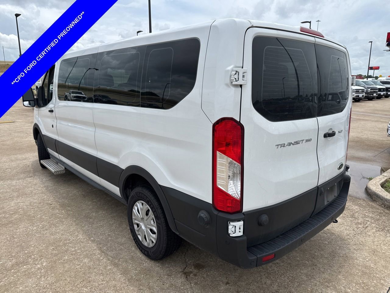 Used 2024 Ford Transit 350 XLT RWD image 7