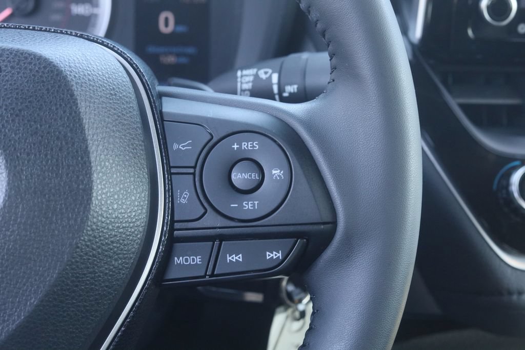 Used 2021 Toyota Corolla SE FWD image 7
