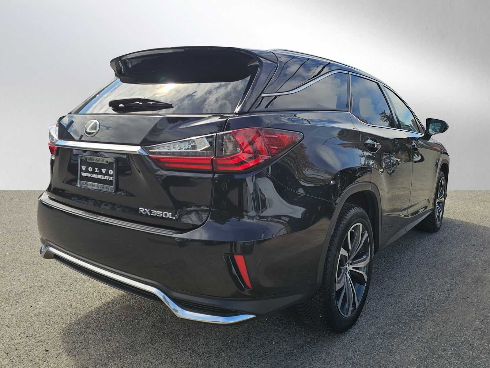 Used 2018 Lexus RX 350L AWD image 3
