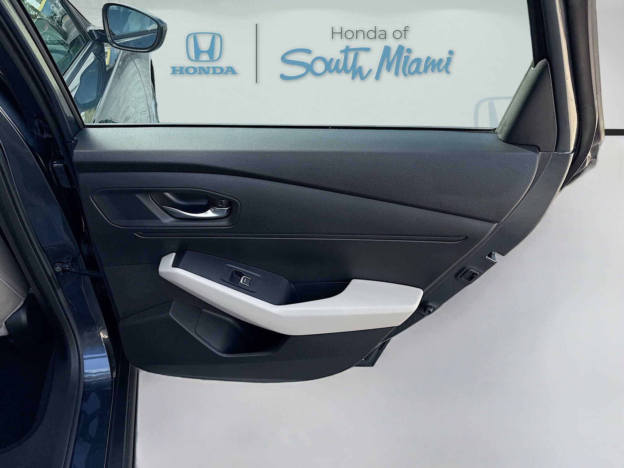 Certified 2024 Honda Accord EX image 30