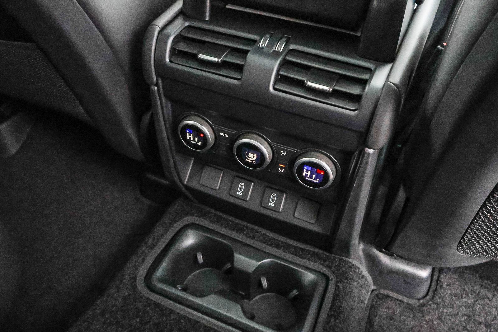 New 2026 Land Rover Defender 130 S image 21