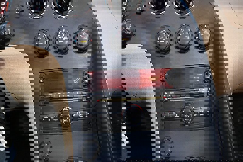 Used 2006 Pontiac Solstice Convertible w/ Premium Package image 35