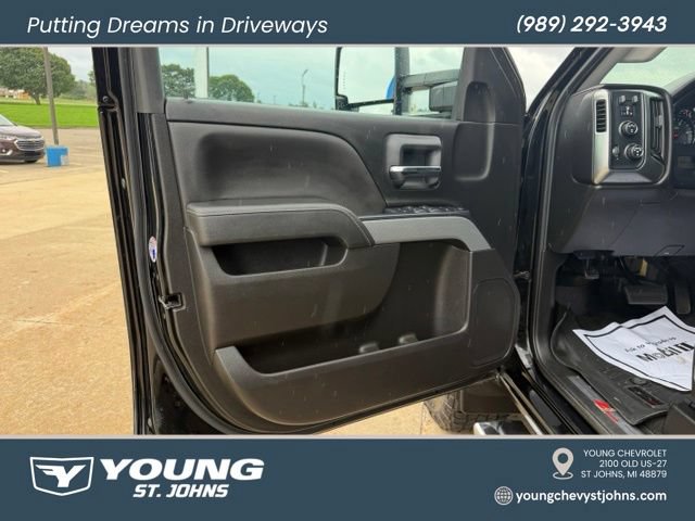 Certified 2018 Chevrolet Silverado 2500 LT w/ LT Convenience Package AWD/4WD image 34