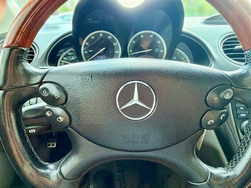 Used 2005 Mercedes-Benz SL 500 image 26
