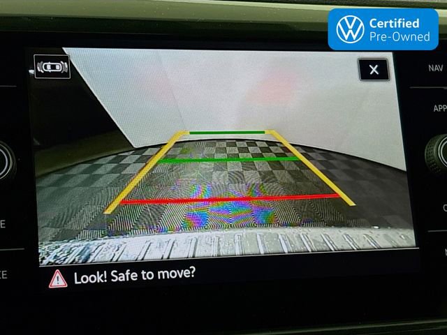 Certified 2023 Volkswagen Taos SEL image 15