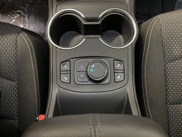 Used 2024 GMC Terrain SLE w/ Driver Convenience Package FWD image 20
