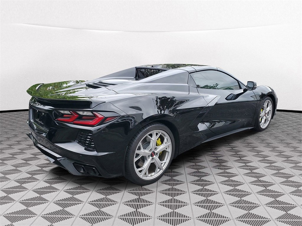 Used 2023 Chevrolet Corvette Stingray Premium Conv w/ Z51 Performance Package image 5