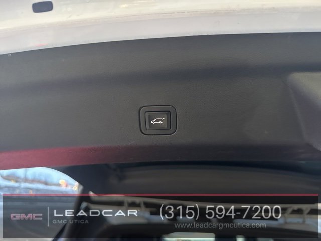 Used 2021 Chevrolet Tahoe Z71 w/ Z71 Signature Package image 25