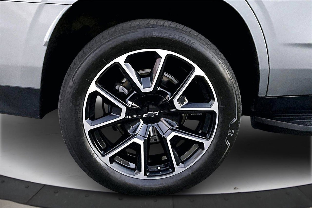 Used 2023 Chevrolet Tahoe RST w/ Luxury Package image 34