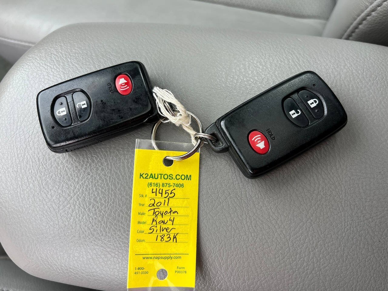 Used 2011 Toyota RAV4 Limited AWD/4WD image 13