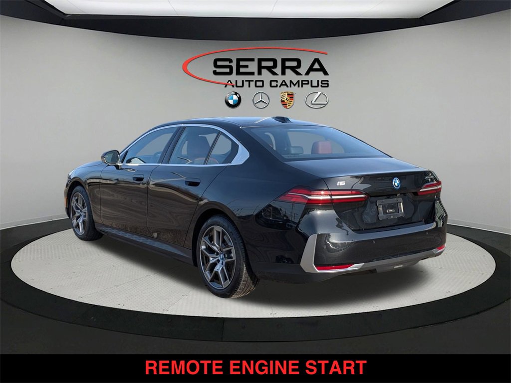 Used 2025 BMW i5 xDrive40 w/ Premium Package image 5