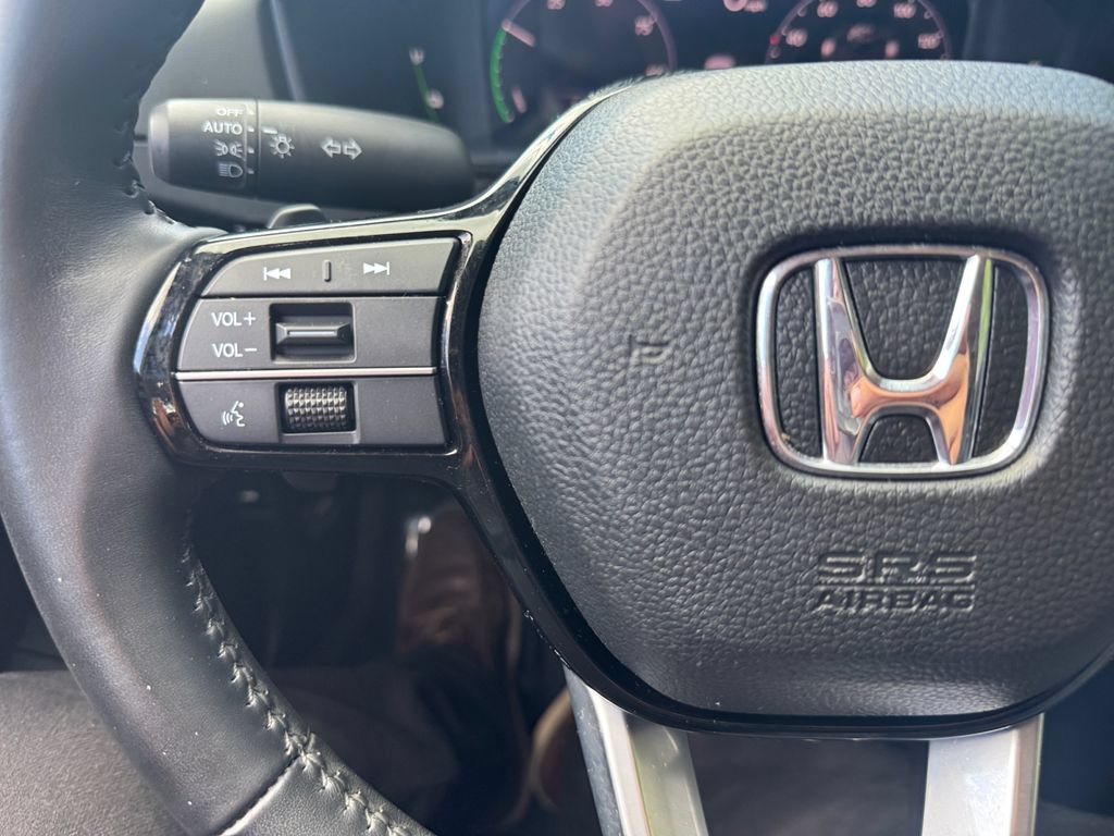 Used 2023 Honda Accord Touring image 29