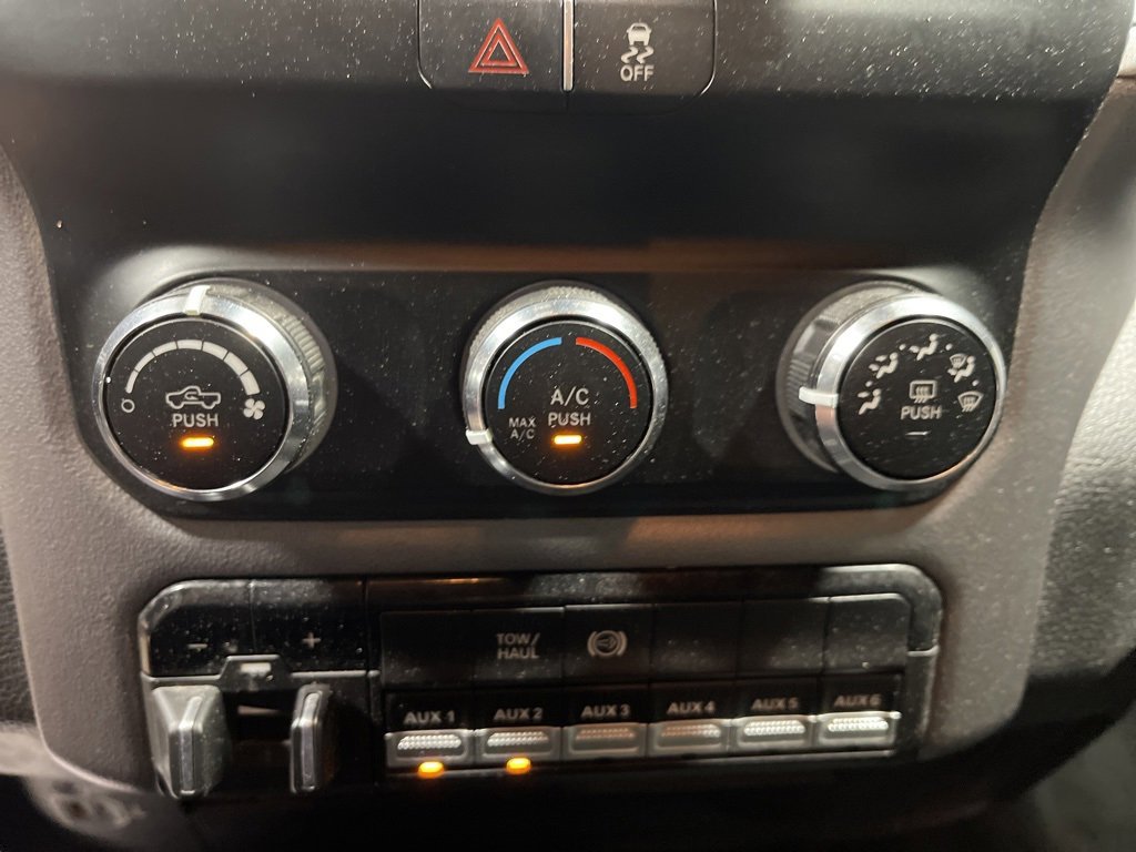 Used 2024 RAM 3500 SLT w/ Quick Order Package 2YG SLT image 33