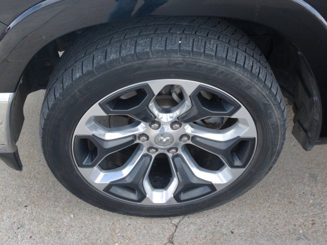 Used 2019 RAM 1500 Limited AWD/4WD image 13